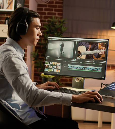 What are Freelancers?